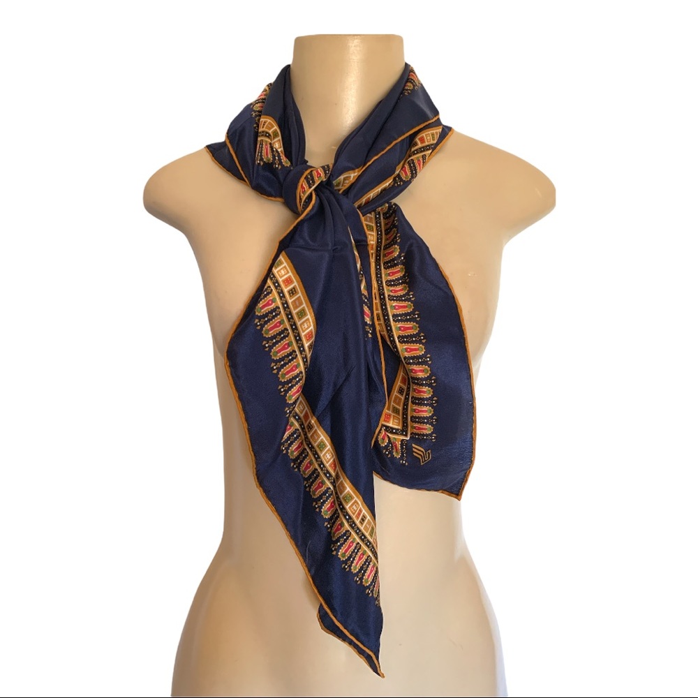 VTG 💯% Silk Singapore Airlines Square Paisley Floral Navy Blue Head Neck Scarf